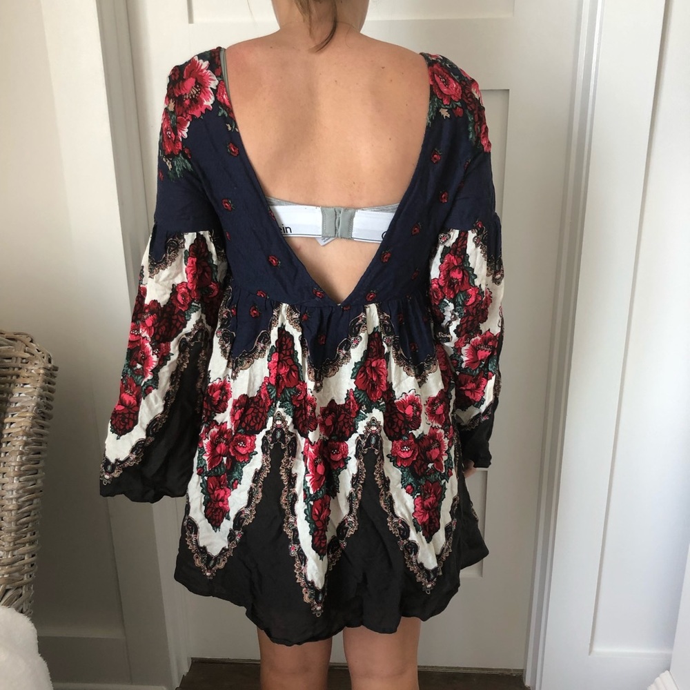 Dress - Picture 2 of 2